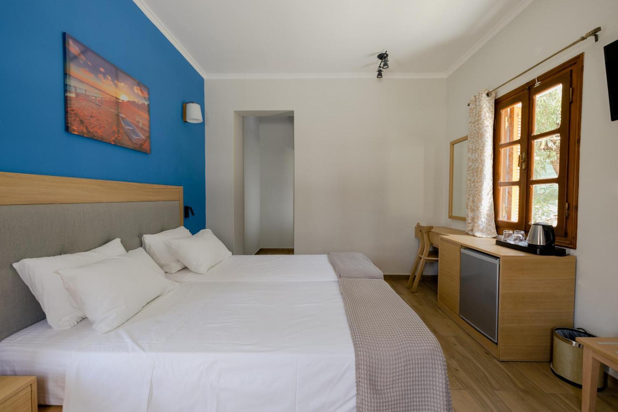 Opera House Hotel Sými Eksteriør bilde